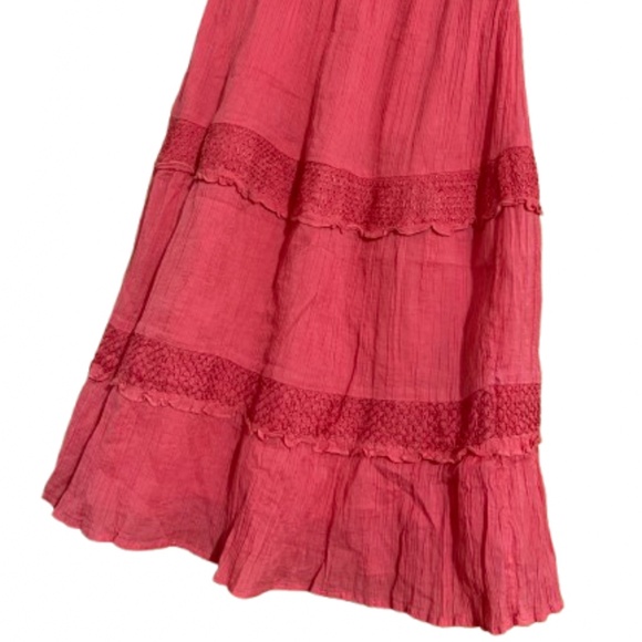 Old Navy Women’s Vibrant Coral Red Elastic Smocked Waist 3-Tier Maxi Skirt Sz-S - Picture 3 of 6
